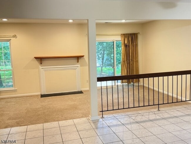 Building Photo - 3606 Cricket Cir