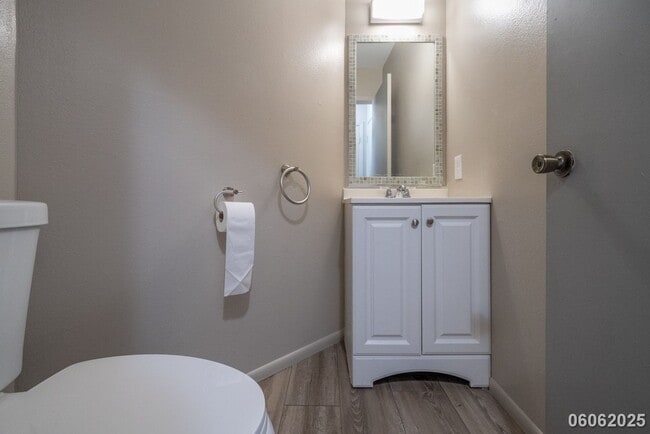 Building Photo - 3 Bed 2.5 Bath  with EV Charging