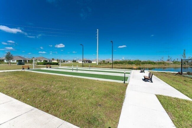 Building Photo - 25525 Gorham Ln