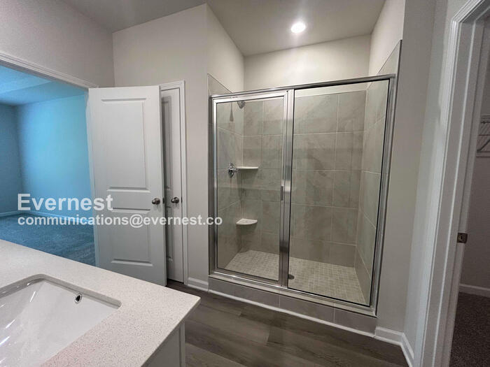 Building Photo - 3954 Brushy St