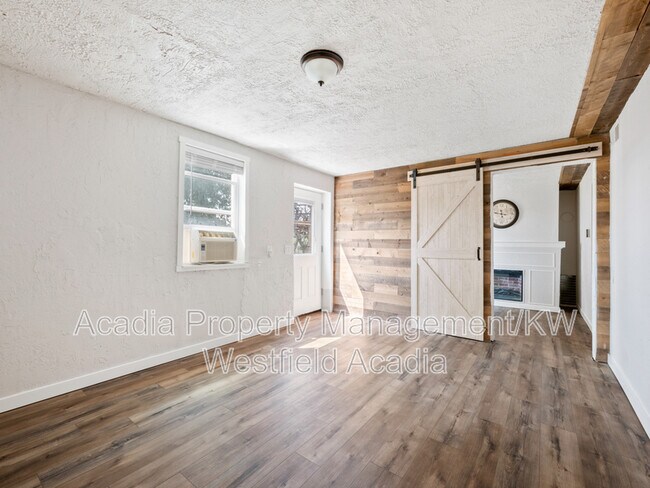 Building Photo - 4092 Orchard Dr