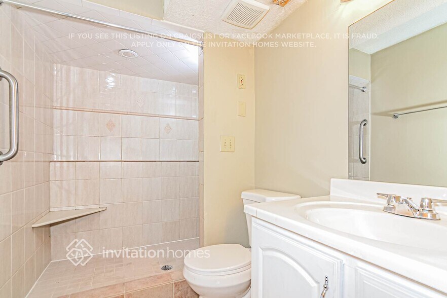 Building Photo - 8157 James Ave N