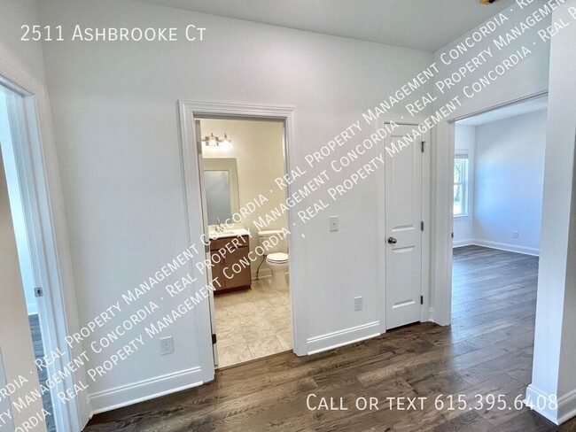 Building Photo - 2511 Ashbrooke Ct