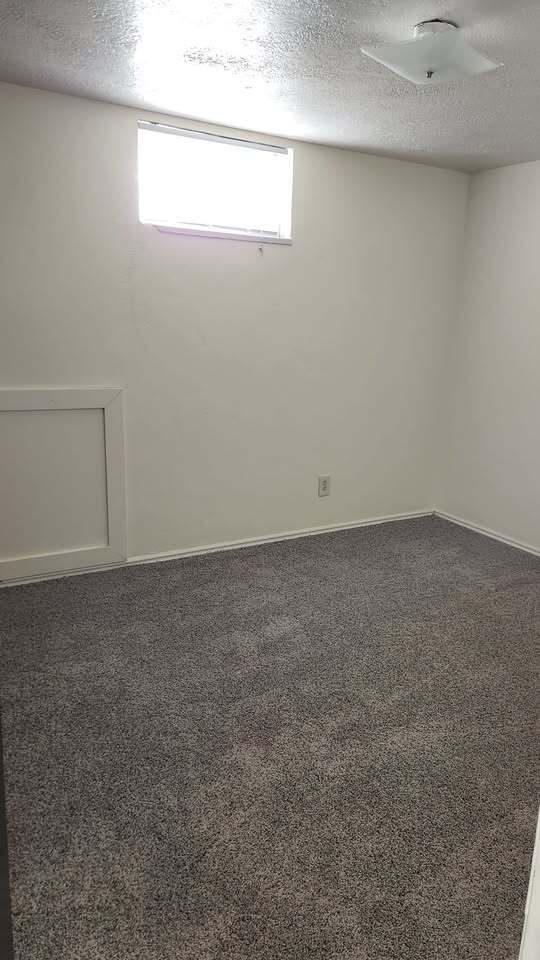 Building Photo - 275 W 4625 S