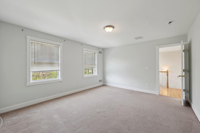 Building Photo - 56 Benjamin Meadow Rd