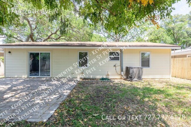 Building Photo - 1744 26th Ave N