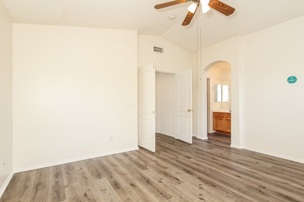 Building Photo - 3528 W Chama Dr