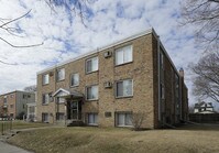 Building Photo - 2712 Pillsbury Ave S