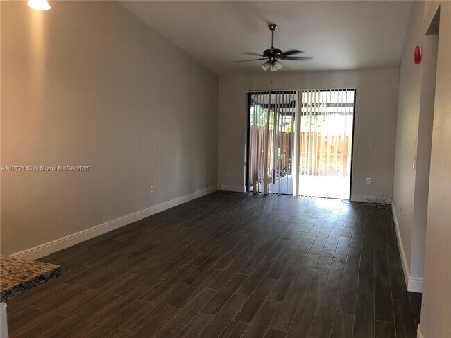 Building Photo - 6735 NW 193rd Ln