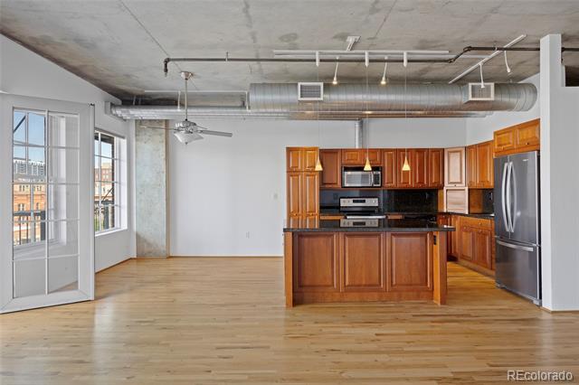 Building Photo - 1499 Blake St