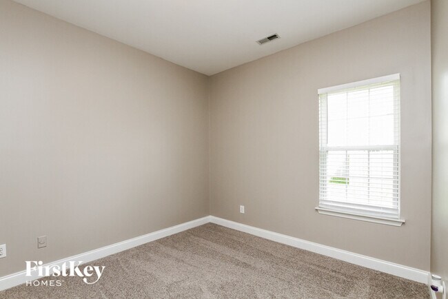 Building Photo - 12118 Ilse Helene Ln