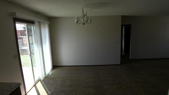 Building Photo - 2 bedroom in Loveland CO 80537