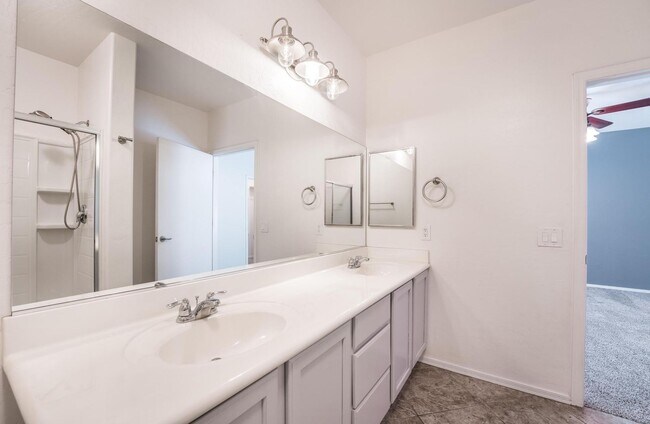 Building Photo - Check this Beautiful Condo Unit located in a gated Terrasini  community!