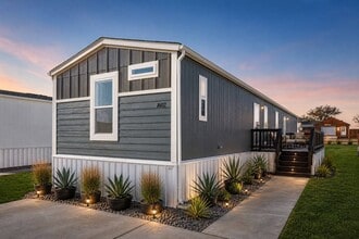 Building Photo - 1608 American Dr