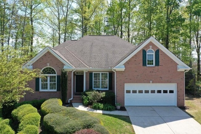 Building Photo - 4735 Dartmoor Ln