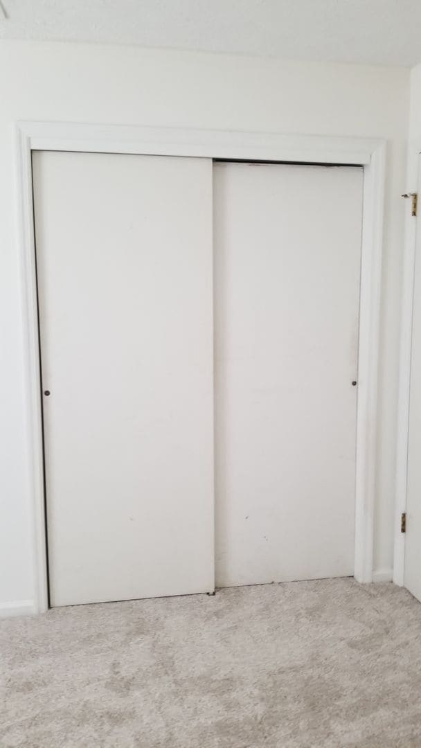 Building Photo - Available from May 15th.  2 Bedroom home with garage. Great Area and Location!