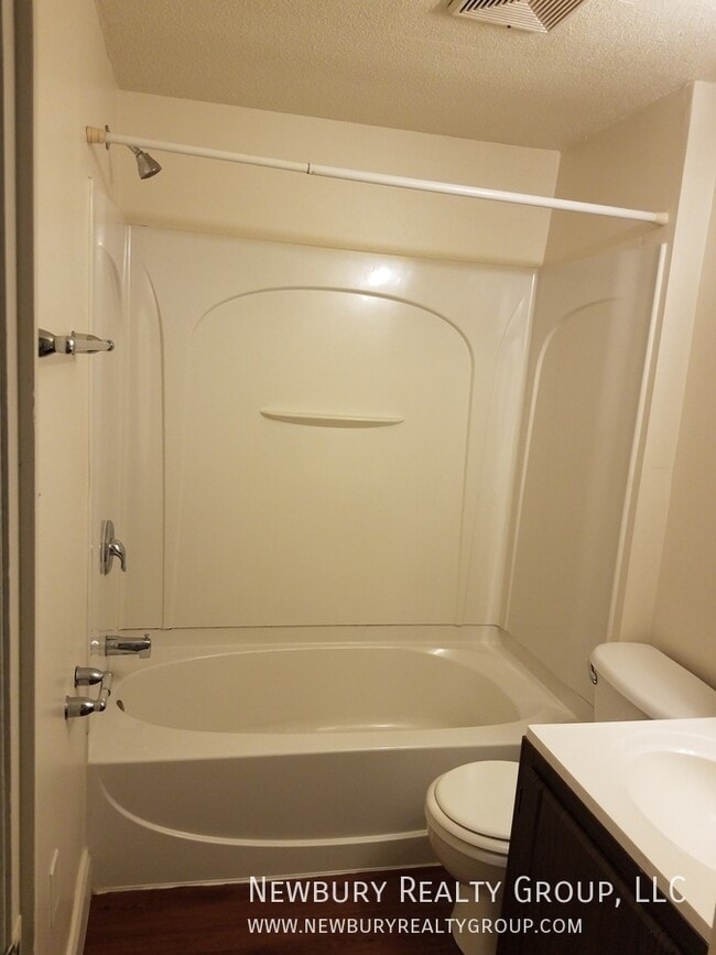 Building Photo - 18 South St