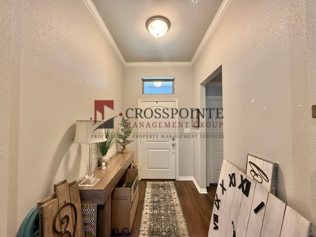 Building Photo - Coming Soon! 3 Bedroom, 2 Bathroom Home!