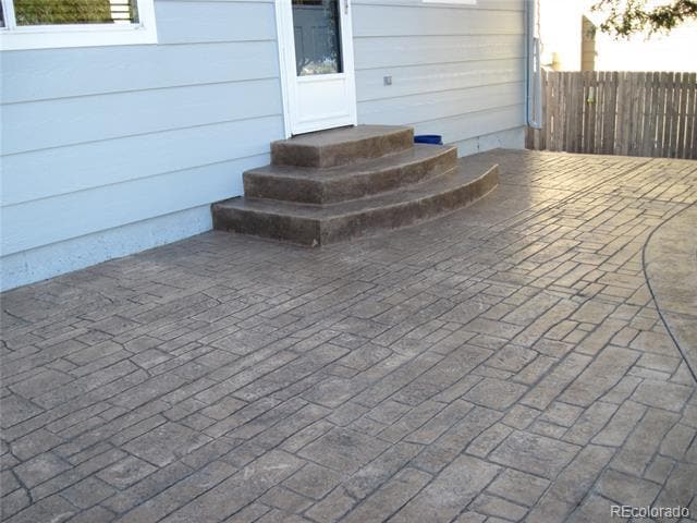 Building Photo - 1965 Dewhirst Dr