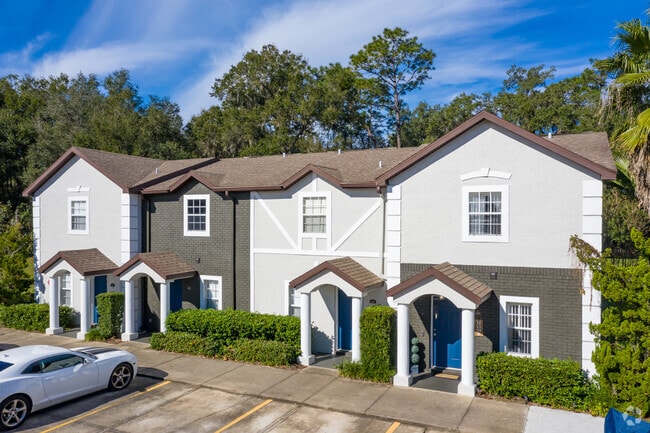 Building Photo - Carmendy Square Apartments