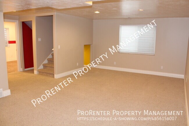 Building Photo - 1398 N 2585 W