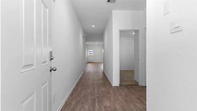 Building Photo - 1438 Windom Court Way