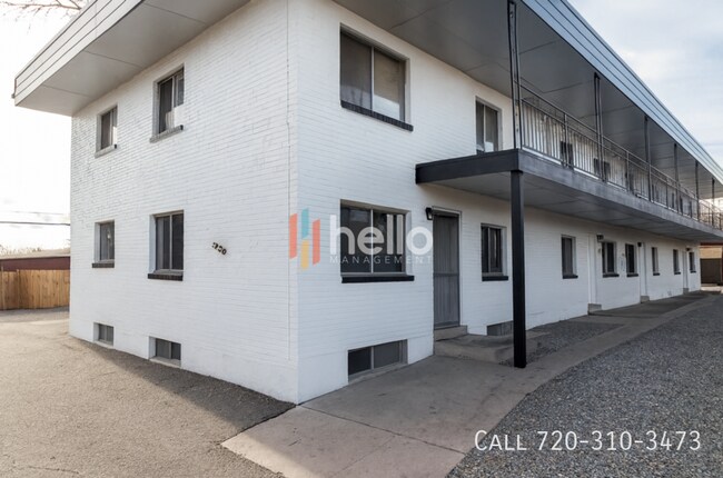 Building Photo - 235 S Ingalls St