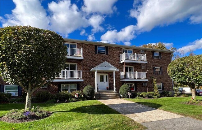Primary Photo - 395 Mendon Rd