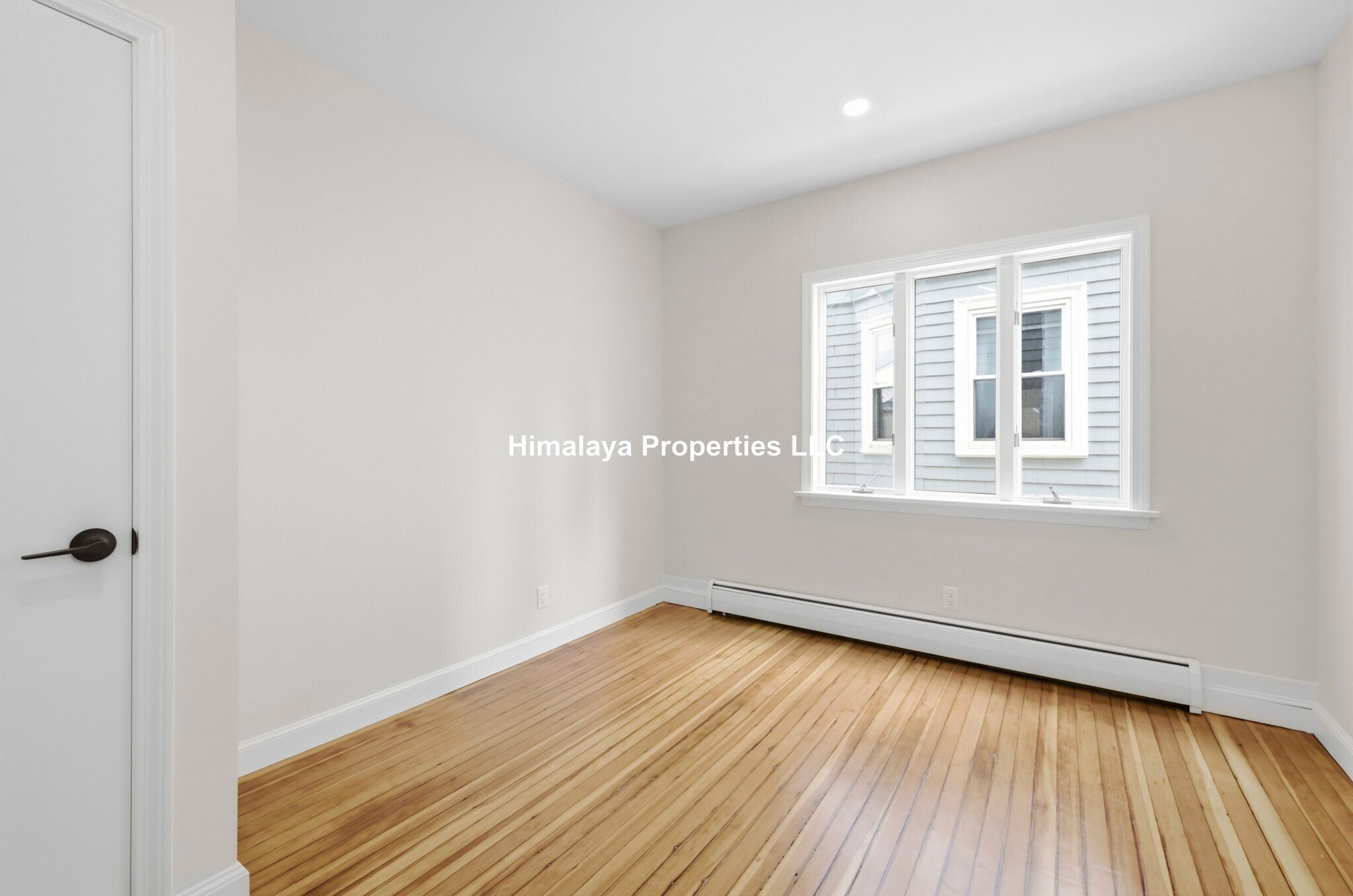 Building Photo - 111 Hillsdale Rd