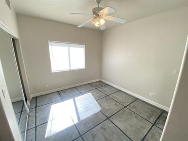 Building Photo - Pre-Leasing for September!