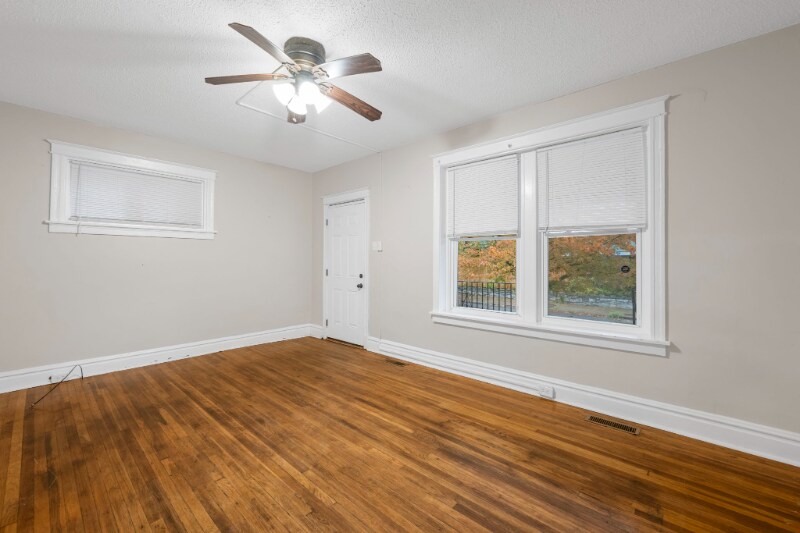 Building Photo - 3134 Miami St