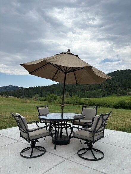 Building Photo - 7962 Gray Fox Dr