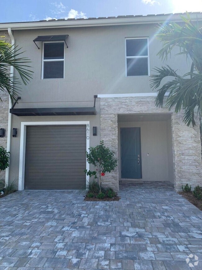 Building Photo - Via Mar Rosso, Greenacres, FL 33467 - 3 BR...