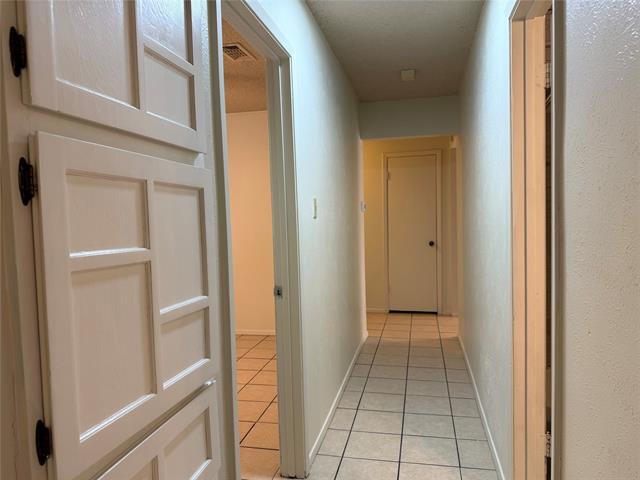 Building Photo - 5400 Holly Trail