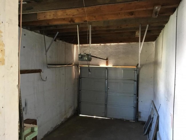 Building Photo - 1007 Madison St