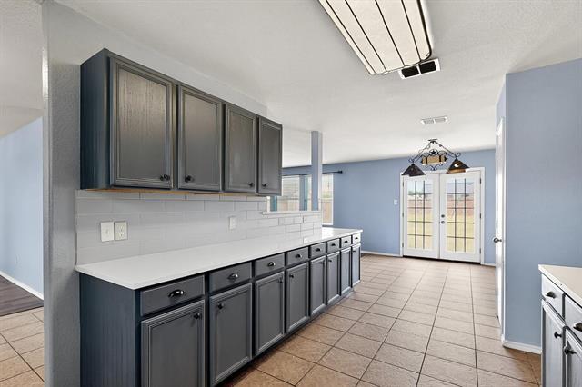 Building Photo - 621 Berry Tr