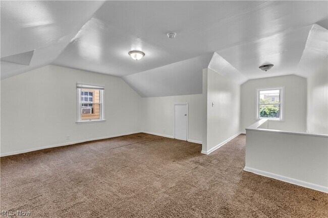Building Photo - 16004 Invermere Ave