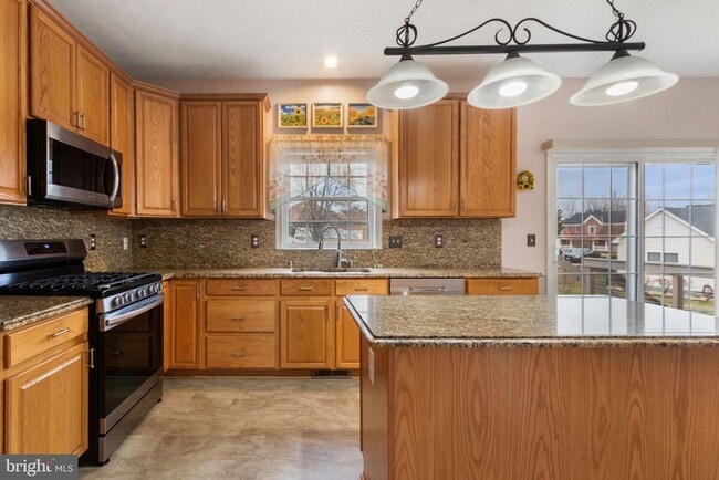 Building Photo - 6910 Governors Grant Ln