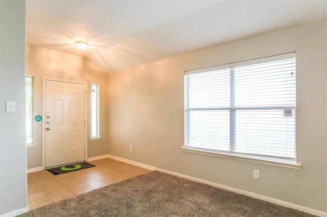 Building Photo - 10602 Harbor Canyon Dr
