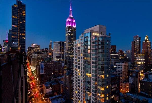 Building Photo - 800 Sixth Avenue