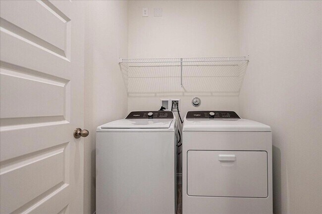 Building Photo - 11247 Barnstead Wy