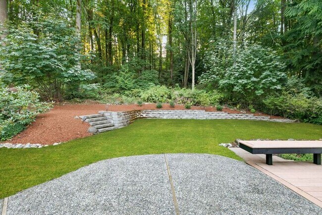 Building Photo - Air Conditioned Urban Retreat in Whispering Pines