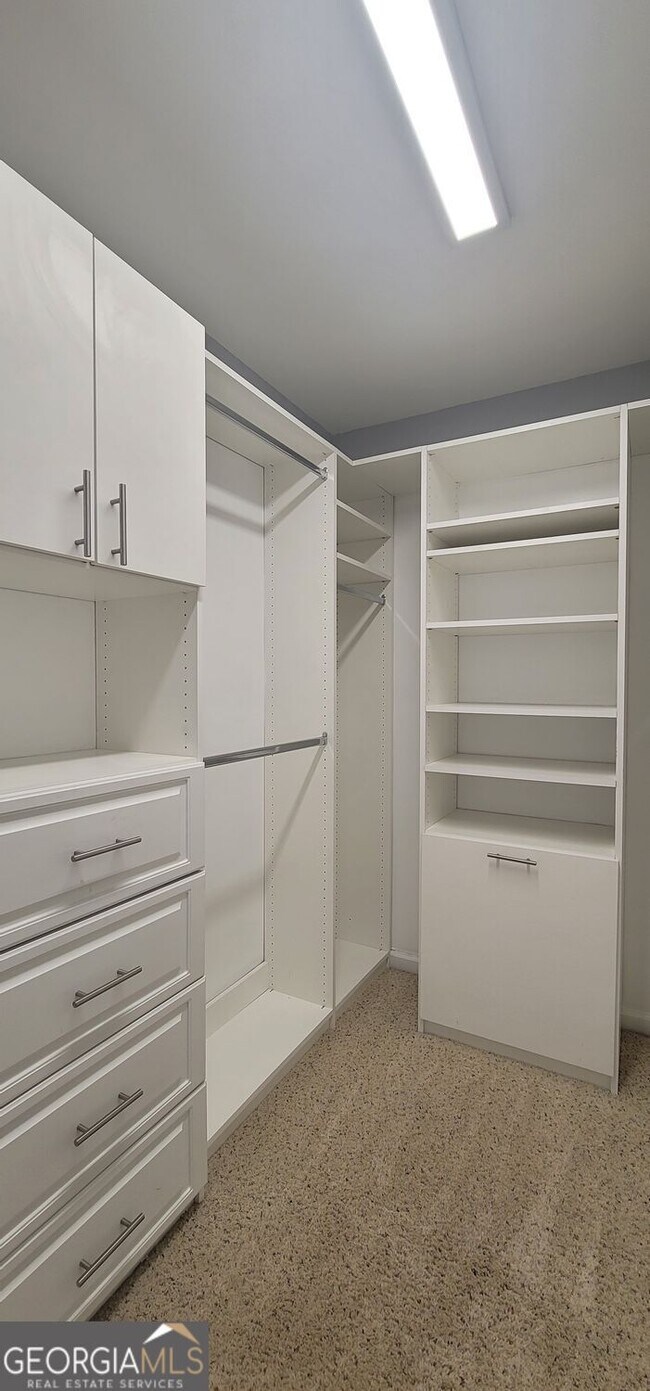 Building Photo - 165 Ascalon Ct