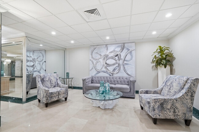 Building Photo - 3900 Galt Ocean Dr