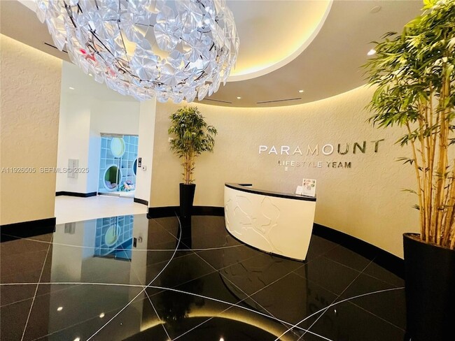 Building Photo - 851 NE 1st Ave