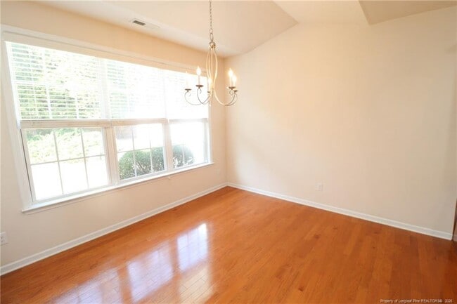 Building Photo - 619 Sealine Dr