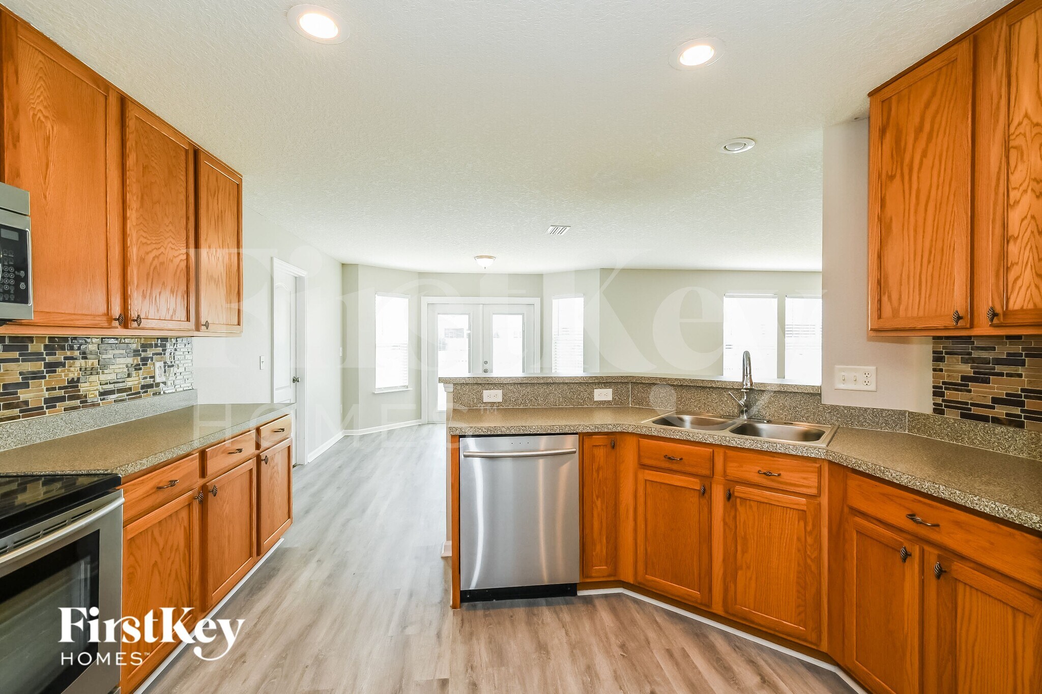 Building Photo - 9634 Hazel Lake Dr