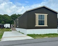 Building Photo - 1202 Mesquite St