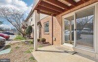 Building Photo - 280 Bridgewater Rd