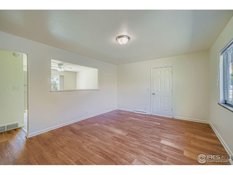 Building Photo - 730 32nd St